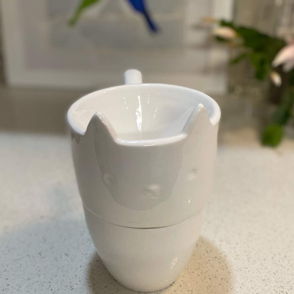 Genuine FRED cat-feine Cat Purr Over coffee maker.